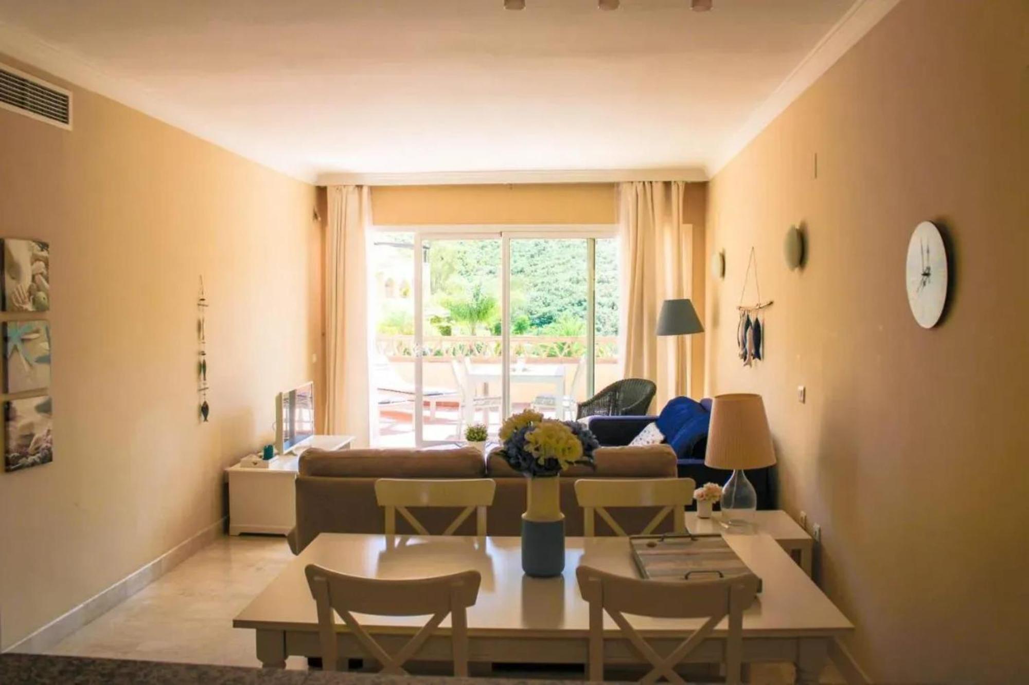 Family Apartment In Marbella With Pool מראה חיצוני תמונה
